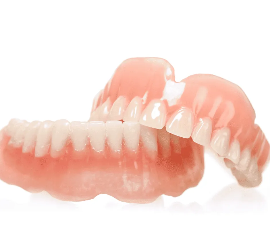 Prótesis totales removibles